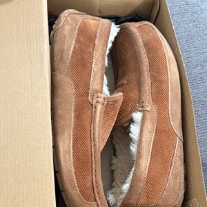 UGG Corduroy Slippers in Brown